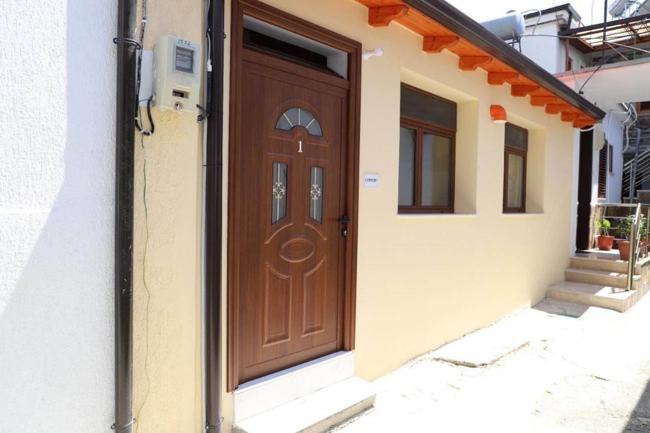 Comfort Apartment Berat Kültér fotó